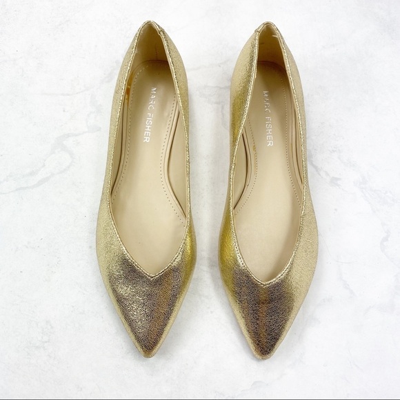 [Marc Fisher] Gold Analia Pointed-Toe Flats - Picture 1 of 4